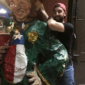 Meet your Posher, Matias